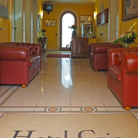 Cris Hotel Mestre