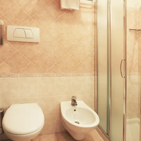 Hotel Cris Mestre